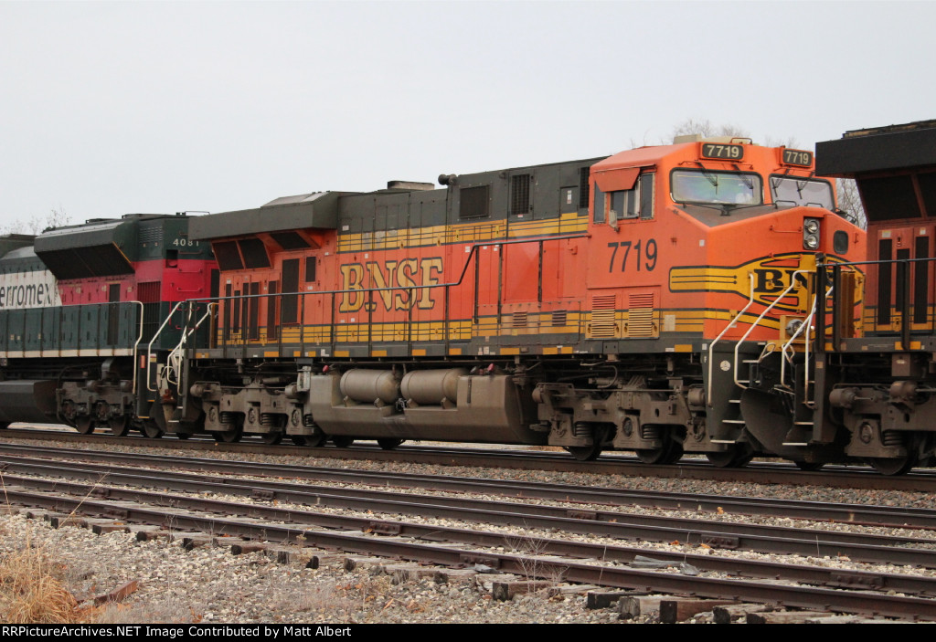 BNSF 7719